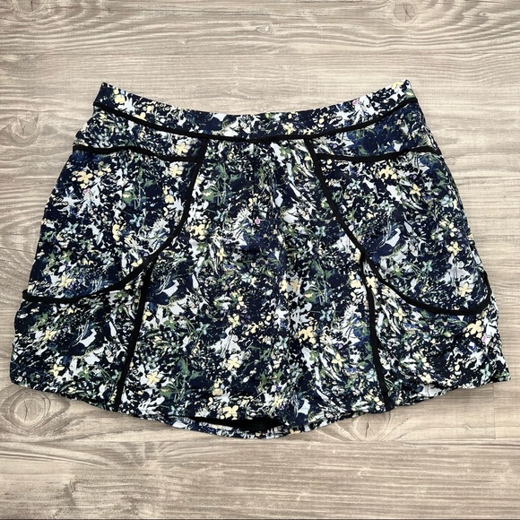 GEMMA Silk Floral Print Mini Skirt - Picture 1 of 7